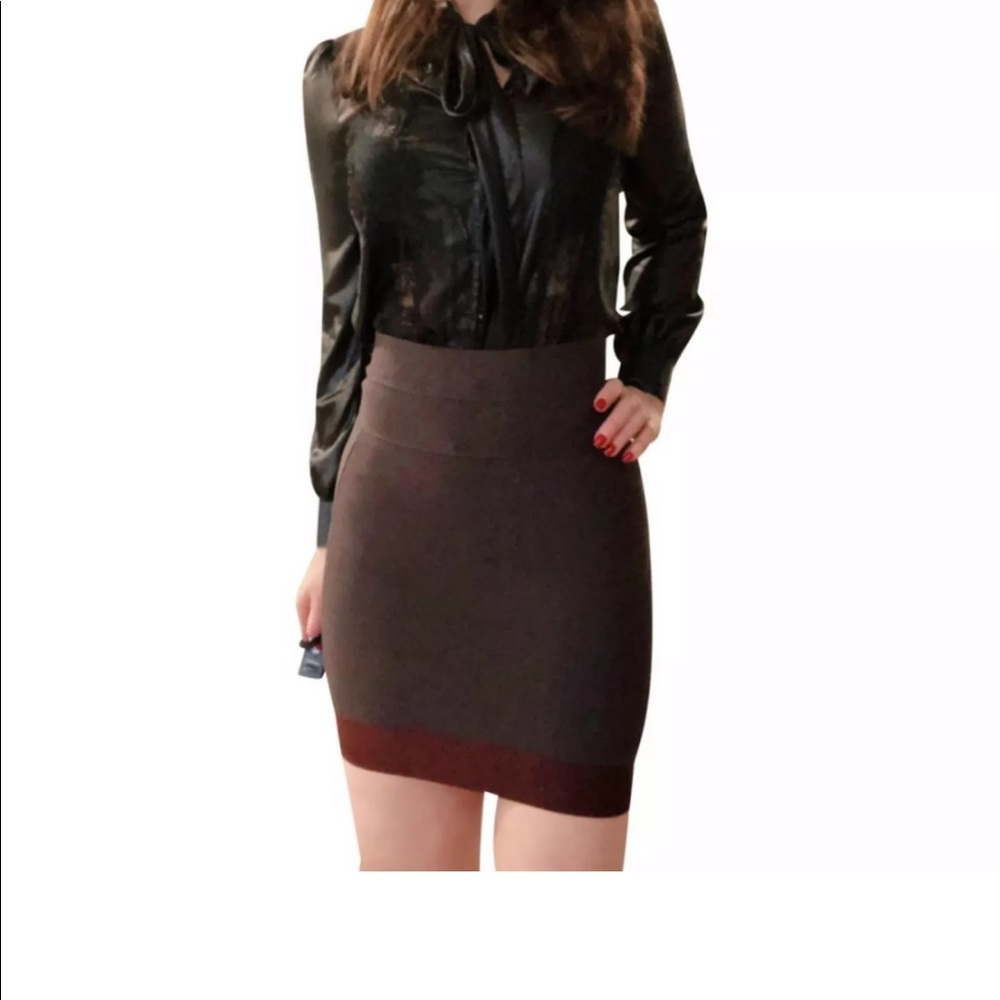 Herve Leger bandage mini skirt in burgundy, Small